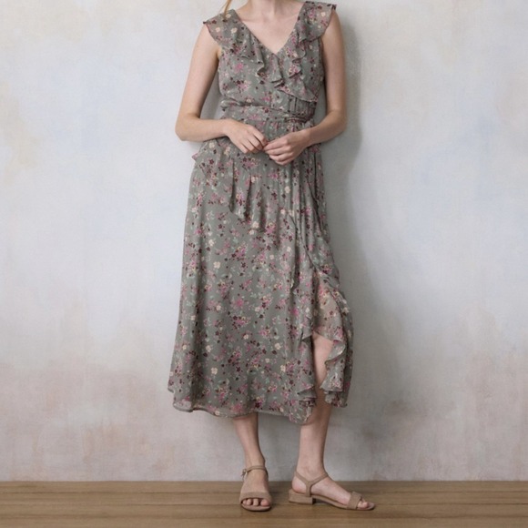 LC Lauren Conrad Dresses & Skirts - NWT LC Lauren Conrad Floral Asymmetrical Ruffle Maxi Dress Olive Size Medium